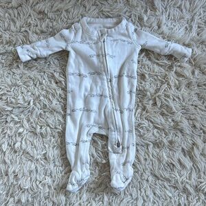 Banana Republic (BR) Baby elephant full zip pajamas / sleeper